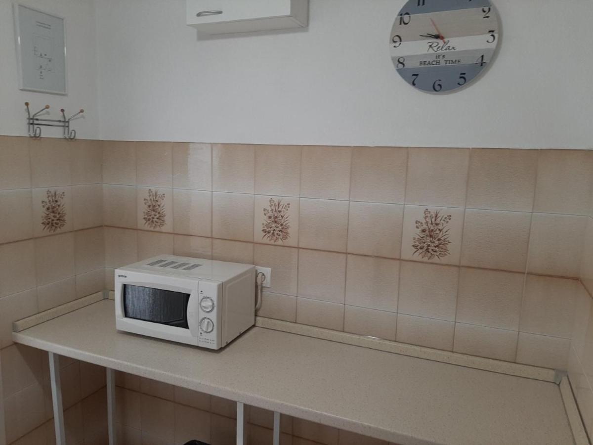 Apartmani Banina Ika Εξωτερικό φωτογραφία